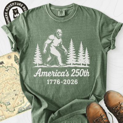 Bigfoot 250th T-Shirt Gift For Hiker