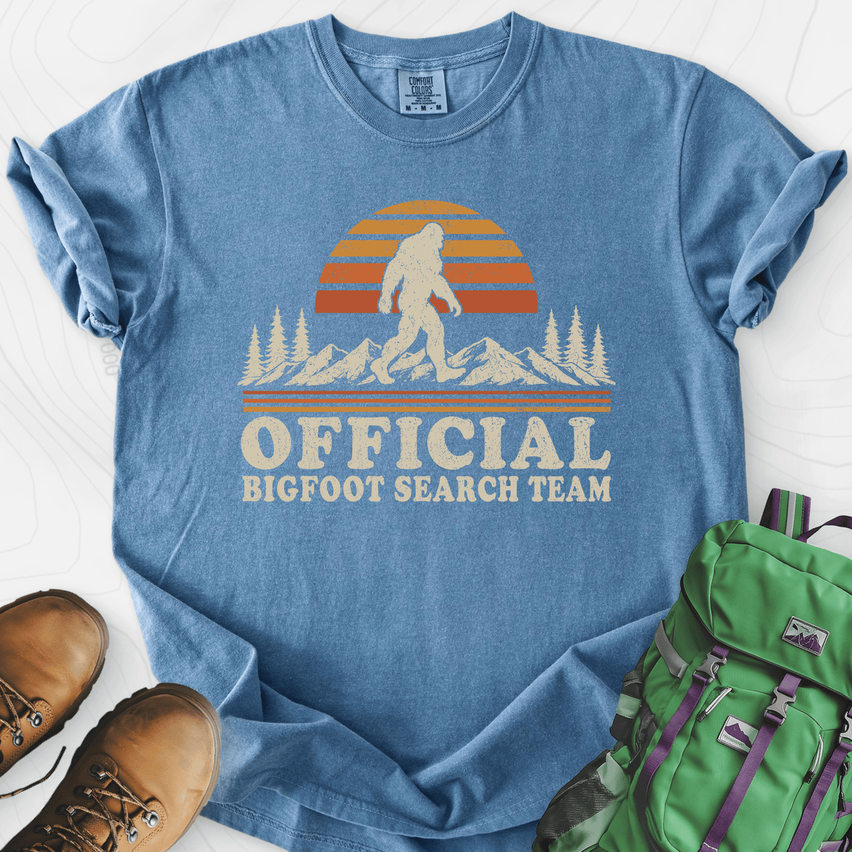 Squatch Search Team T-Shirt Gift For Hiker
