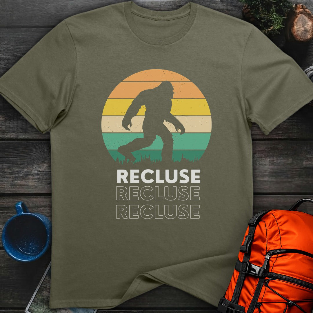 Bigfoot Recluse T-Shirt Gift For Nature Lovers