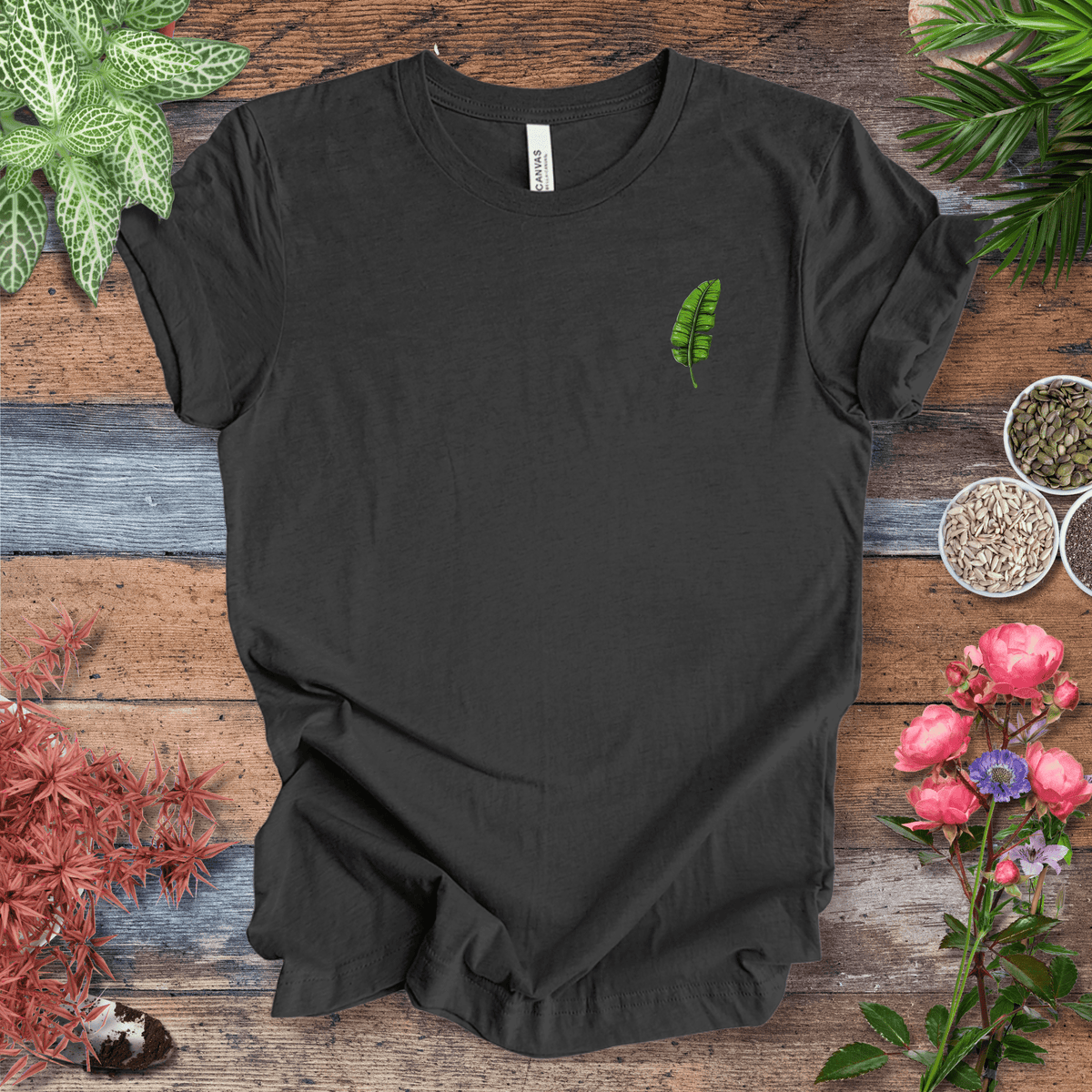 Minimal Tropical Banana Leaf T-Shirt Gift For Plant Lover