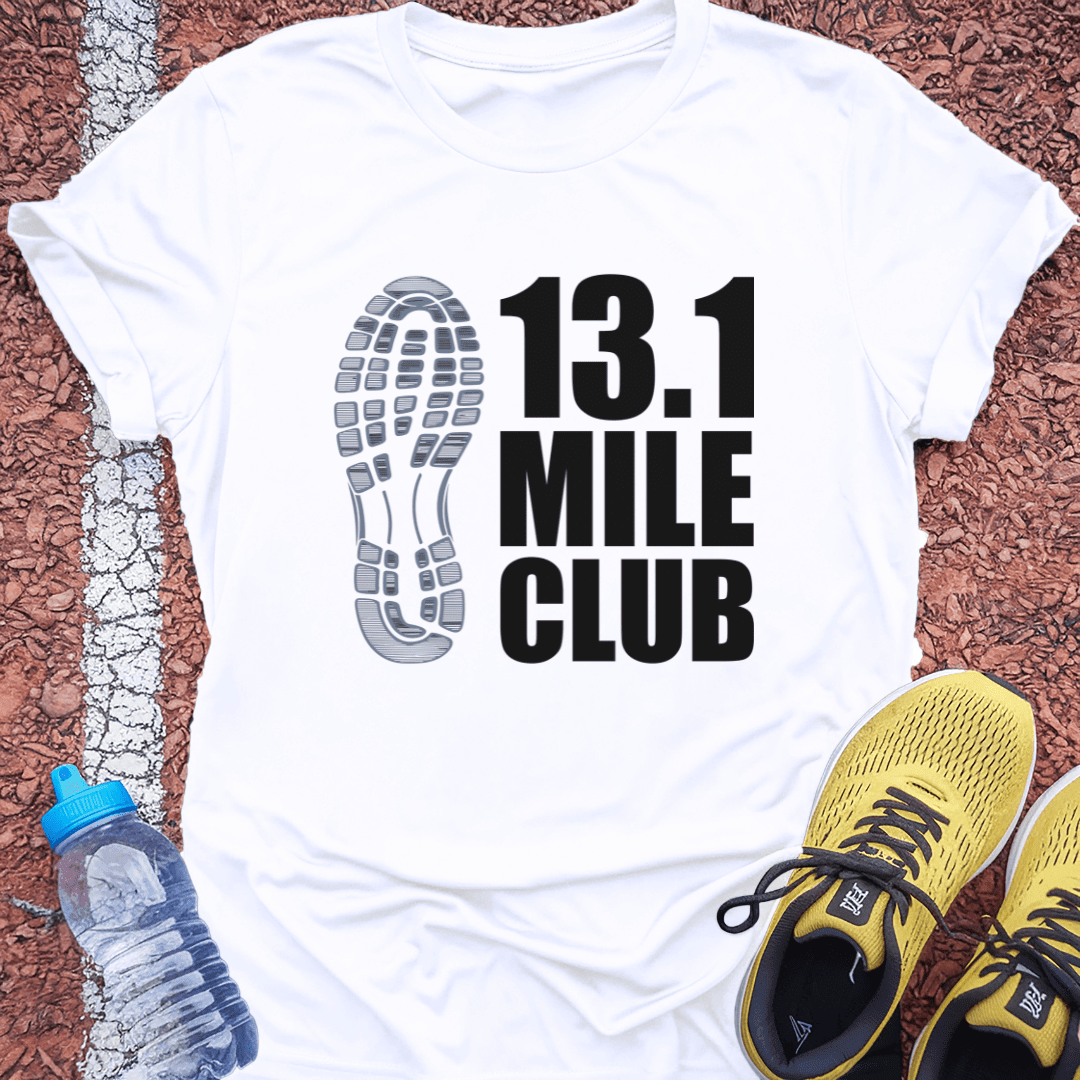 13.1 Mile Club T-Shirt Gift Ideas For Runners